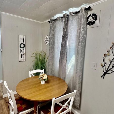 Cozy Buffalo Home-Sleeps 3 Lackawanna Zewnętrze zdjęcie